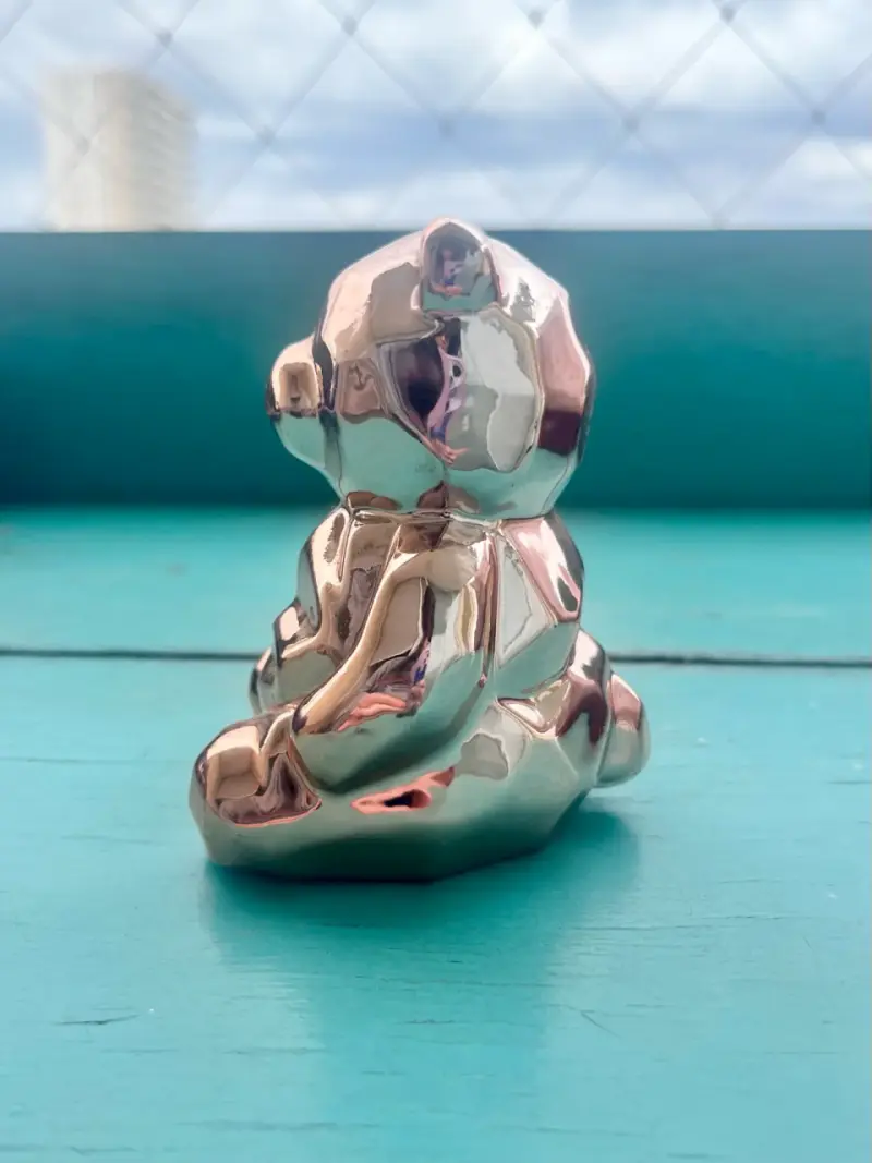 Figura decorativa de osito metálico rose gold - 2
