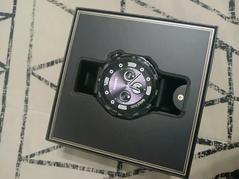 Smartwatch Huawei GT4 con caja original y 2 correa - 1