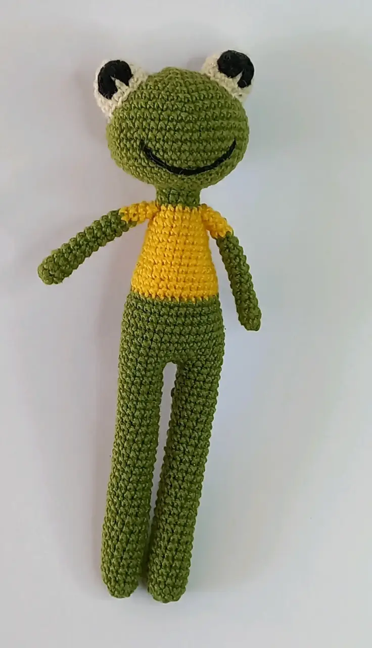Muñecos de rana tejidos a crochet - 4