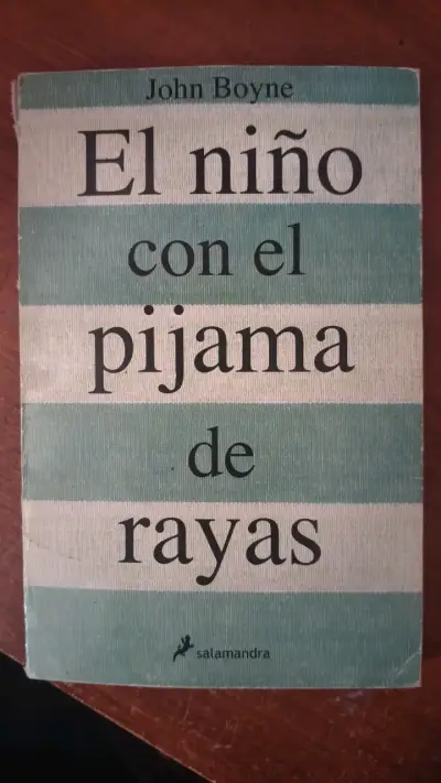 'El niño con el pijama de rayas' de John Boyn - miniatura 1