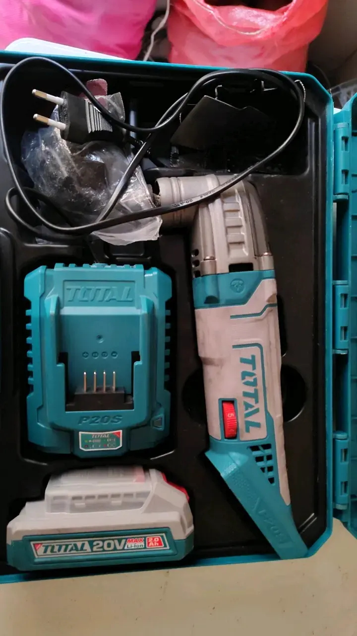 Herramienta multifuncional inalámbrica Total 20V - 2