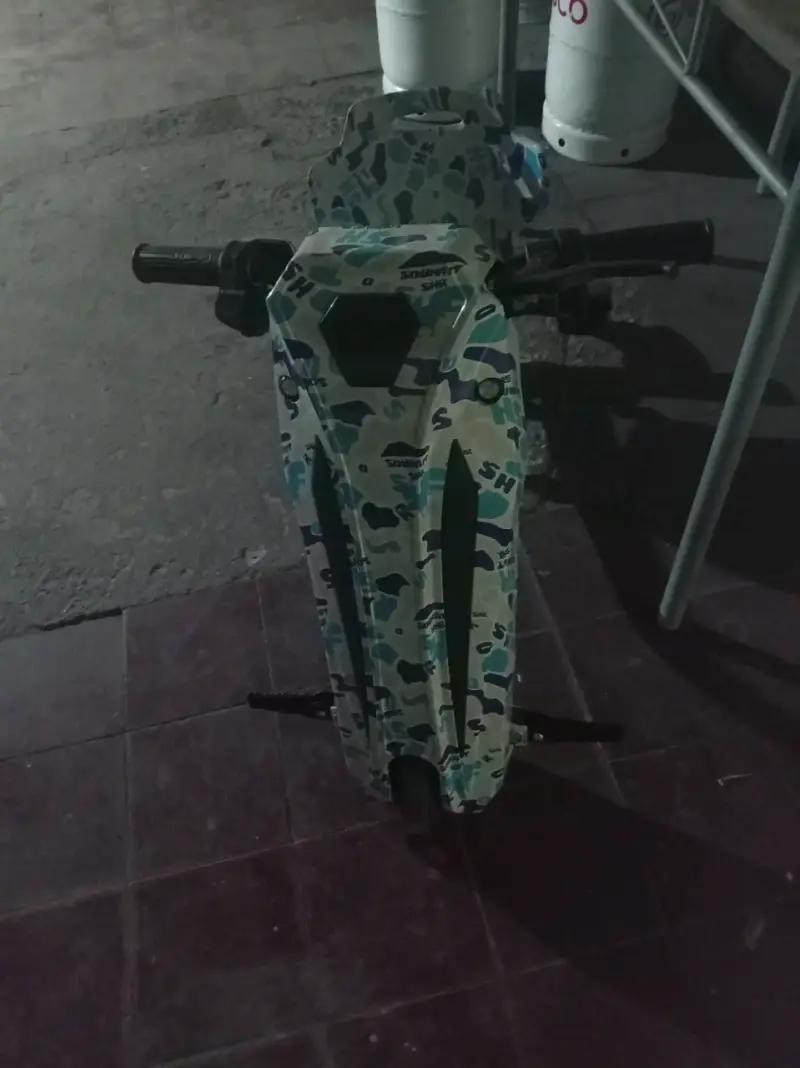 Scooter eléctrico camuflado para niños - 3