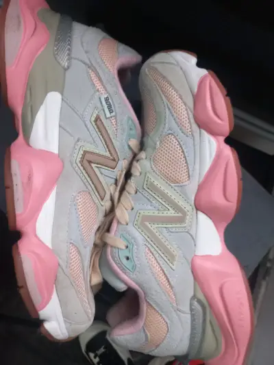Zapatillas deportivas New Balance color rosa y gris - miniatura 2