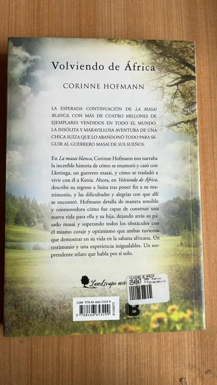Libro 'Volviendo de África' de Corinne Hofmann - 2
