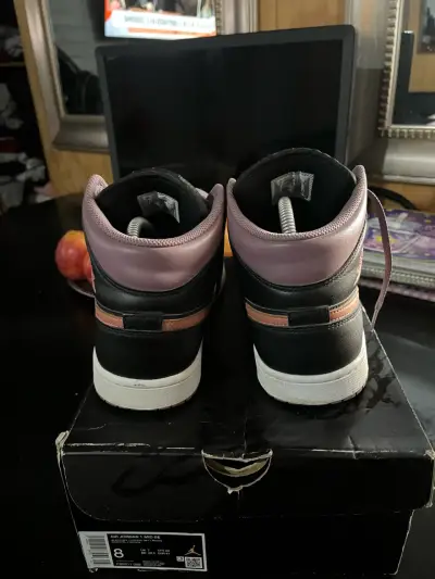 Zapatillas deportivas Air Jordan negras y moradas - miniatura 3