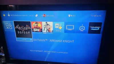 Consola PS4 con control y cables - miniatura 2