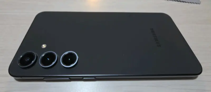 Samsung Galaxy S24 FE 256gb - 2