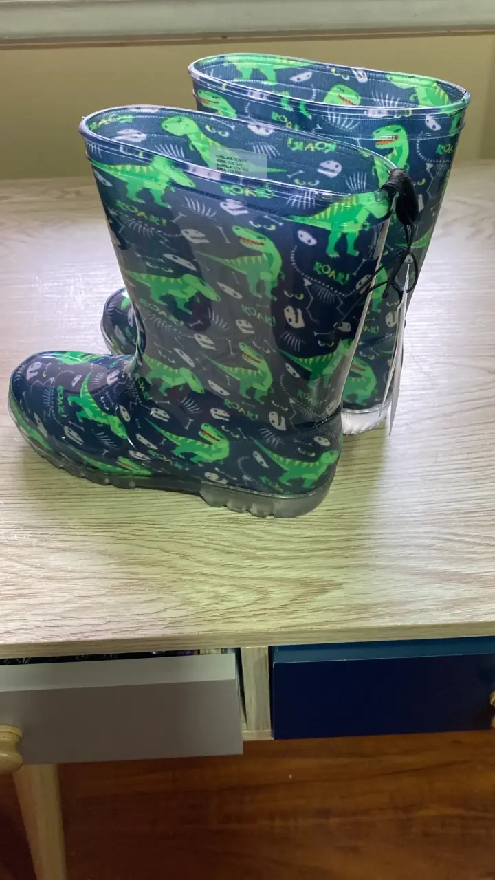 Botas de lluvia infantiles con diseño de dinosaurios