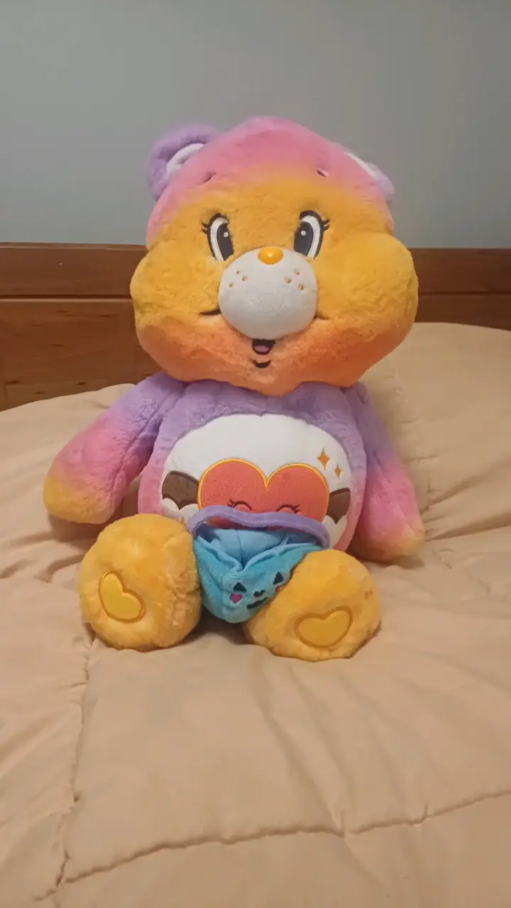 Peluche Osito Multicolor con Corazón - 1