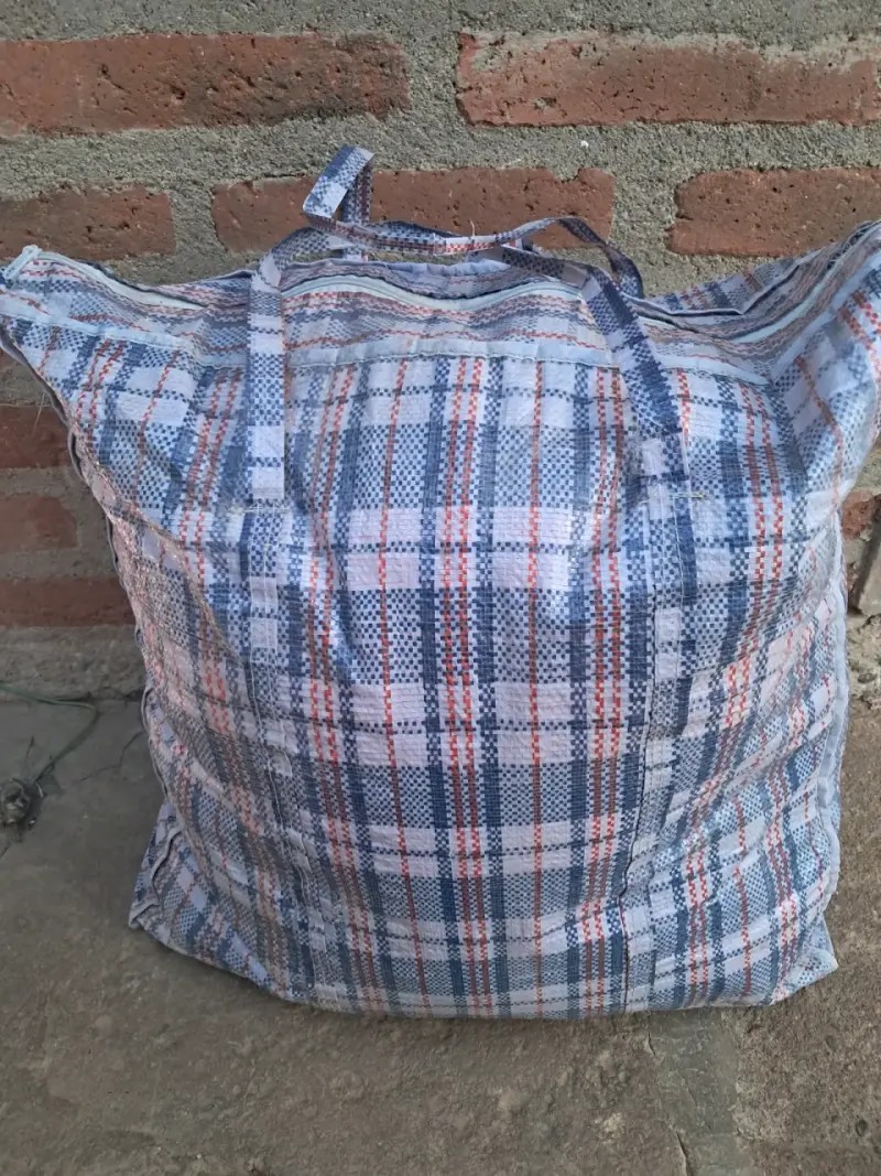 Bolso de tela grande con cierre - 4