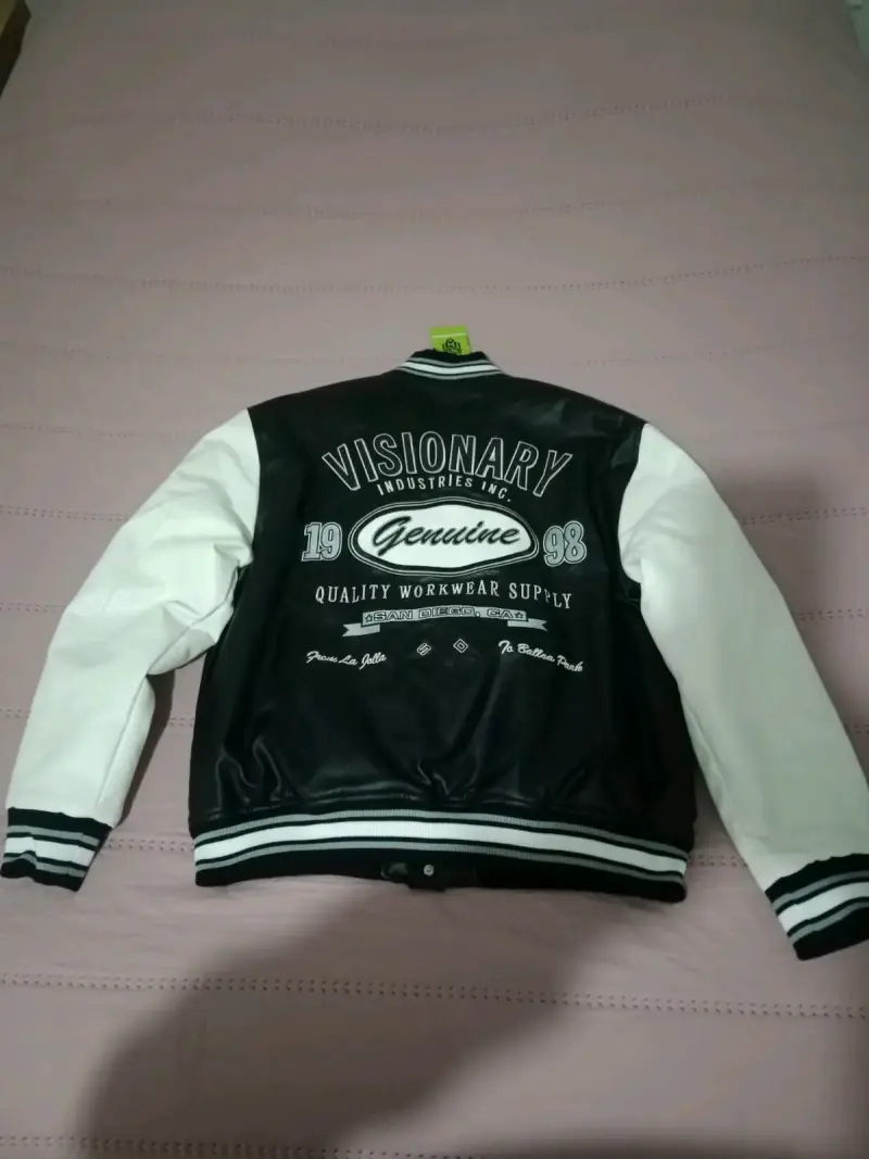 Chaqueta negra y blanca Visionary - 2