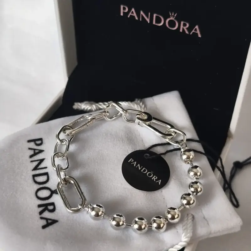 Pulsera de plata Pandora con diseño elegante - 1