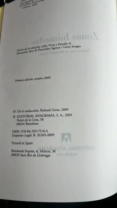 Libro 'Zonas Húmedas' de Charlotte Roche - miniatura 3