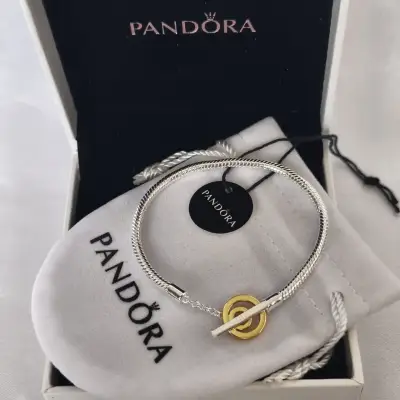 Pulsera de plata con dije dorado Pandora 19 - miniatura 2