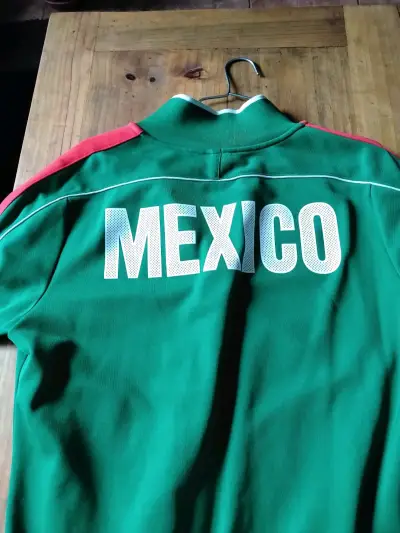 Chaqueta deportiva verde Nike OG con cierre - miniatura 3