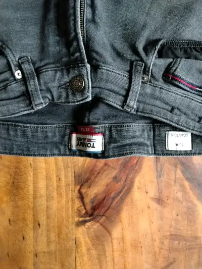 Jeans Tommy Hilfiger Slim Fit Talla 32 - miniatura 1