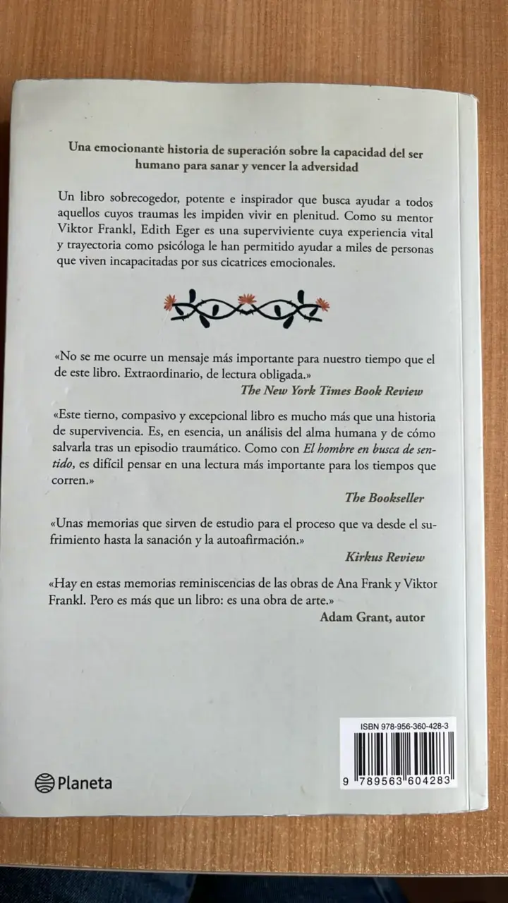 Libro 'La Bailarina de Auschwitz' de Edith Eger - 2