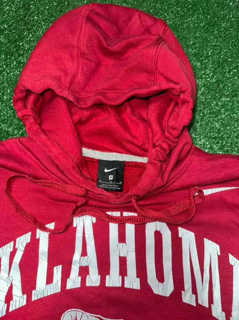 Polerón rojo Oklahoma Nike con capucha - 3