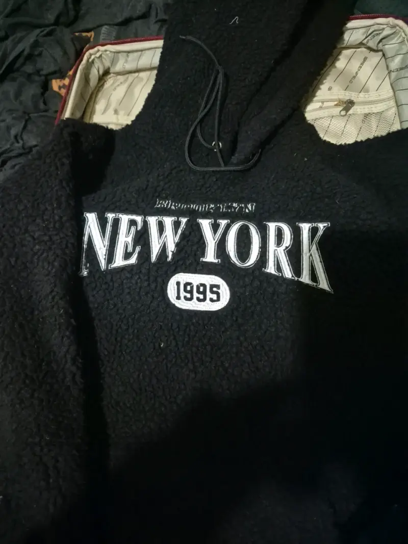 Polerón con capucha New York 1995 negro - 2