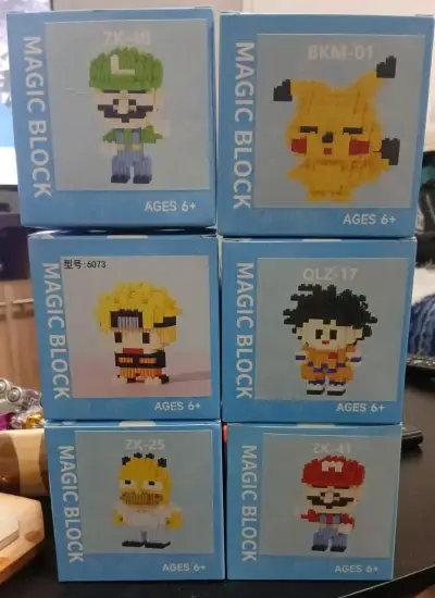 Set de bloques de construcción personajes animados - miniatura 2