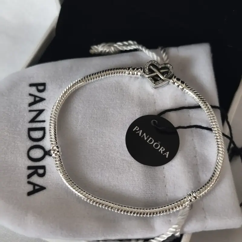 Pulsera de plata s925 con corazon infinito Pandora - 1