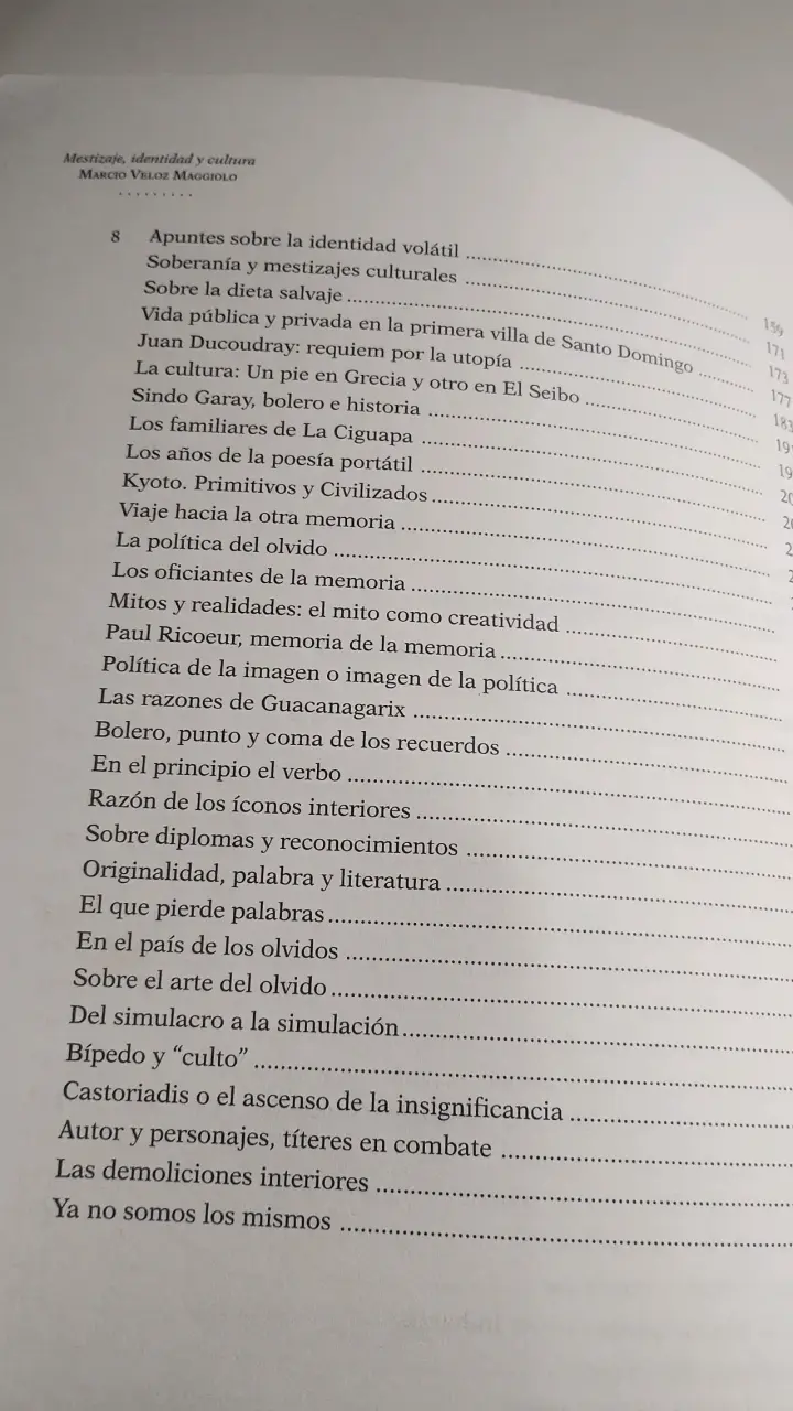 Libro 'Mestizaje, Identidad y Cultura' de Marcio Veloz Maggiolo - 4