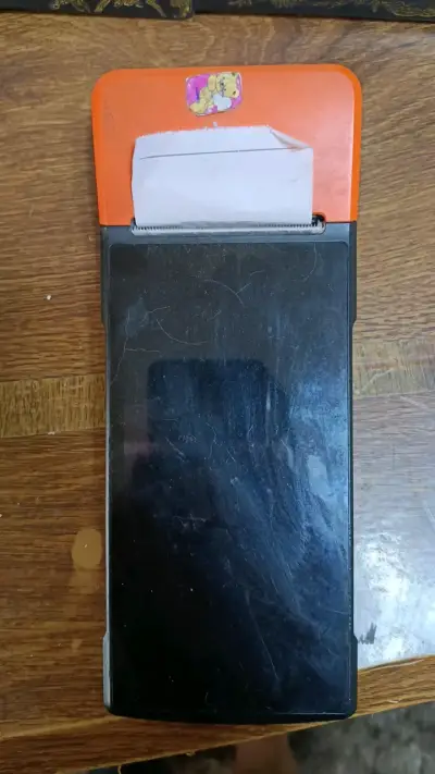 PDA funcionando solo falta hacer una limpieza - miniatura 1