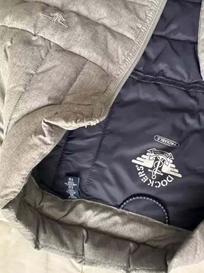 Chaqueta  sin mangas  Dockers con bolso - miniatura 3