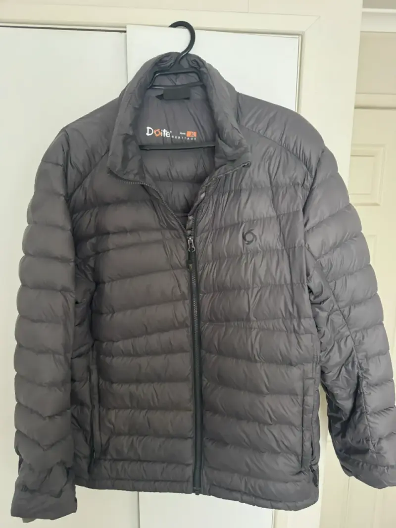 Chaqueta de plumas Doite hombre con bolso - 1