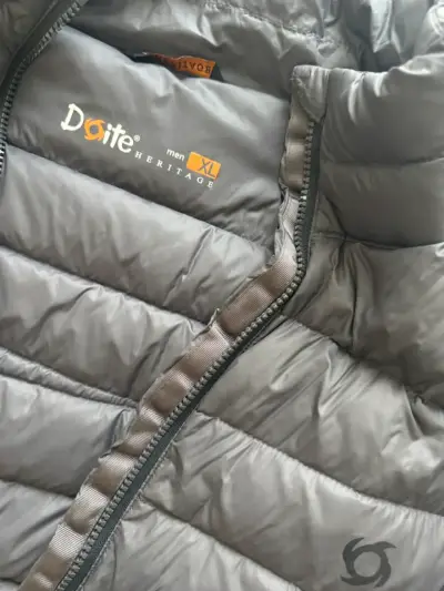 Chaqueta de plumas Doite hombre con bolso - miniatura 4