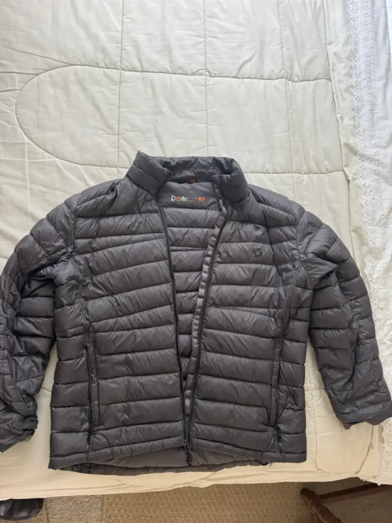 Chaqueta de plumas Doite hombre con bolso - 5