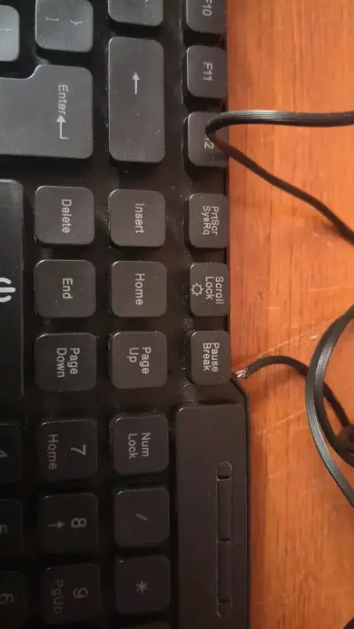 Teclado USB Ultra delgado negro - miniatura 2
