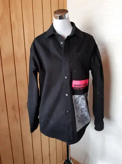 Chaqueta negra ZARA mezclilla talla ML - miniatura 1