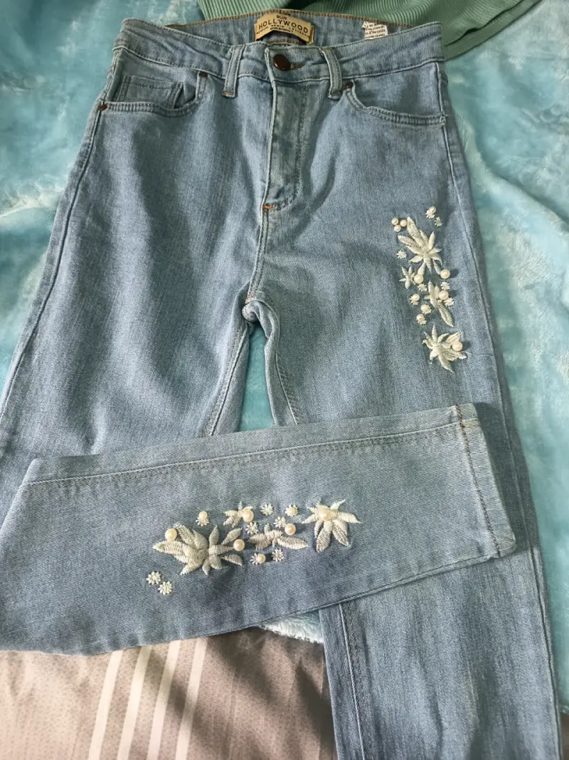 Jeans bordados para mujer estilo casual