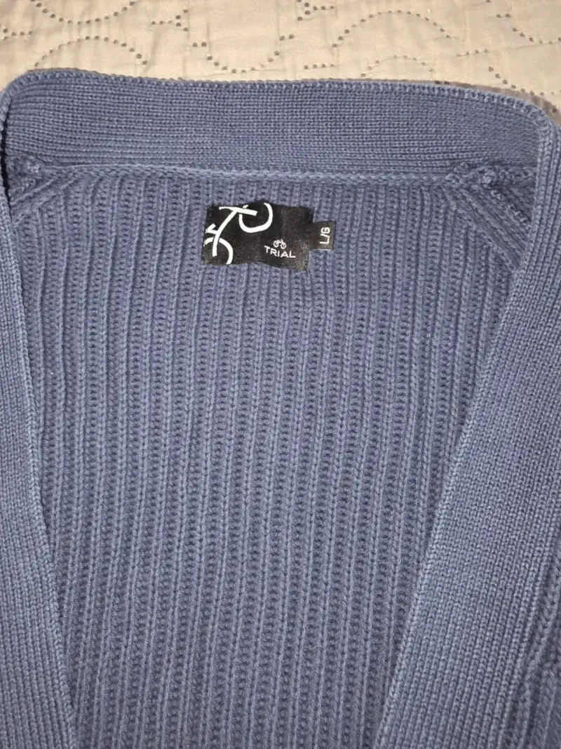 🧥💙 Cárdigan de punto color azul - 2