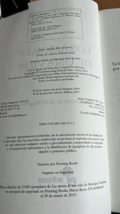 Libro 'Los amores de una vida' de Monique Schwitter - miniatura 3