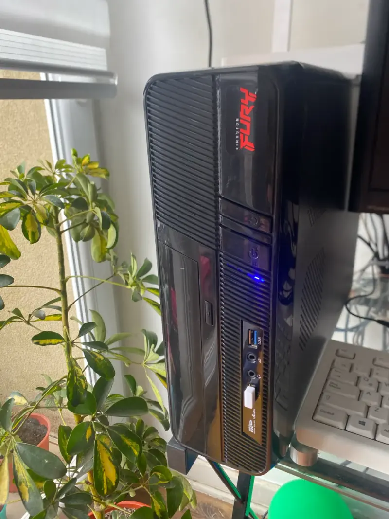 💻 PC de Escritorio Rápido y Compacto – Intel Core - 1