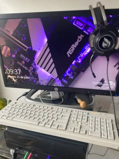 💻 PC de Escritorio Rápido y Compacto – Intel Core - miniatura 2