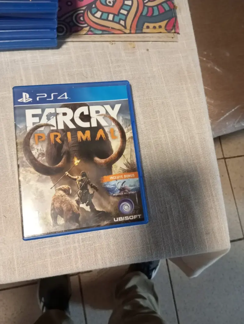Juego PS4 Far Cry Primal con caja original - 1