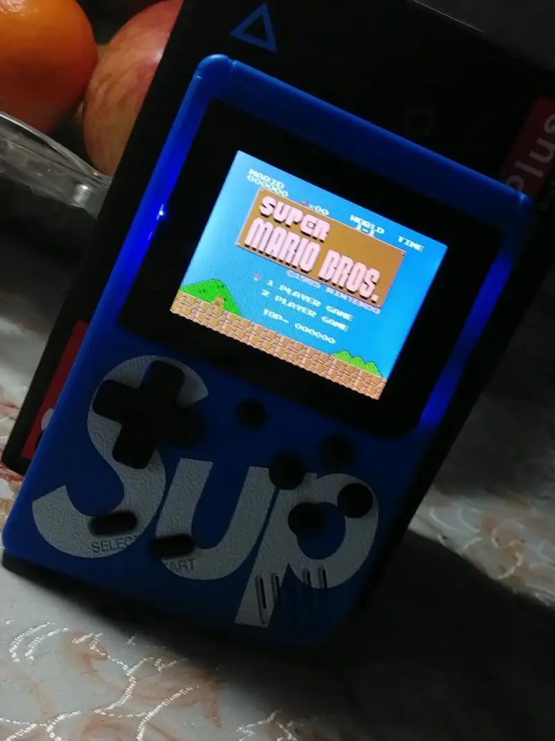 Consola portátil retro SUP con juegos clásicos - 3