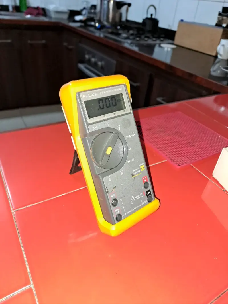 Multímetro Digital Fluke 77-IV Amarillo - 3