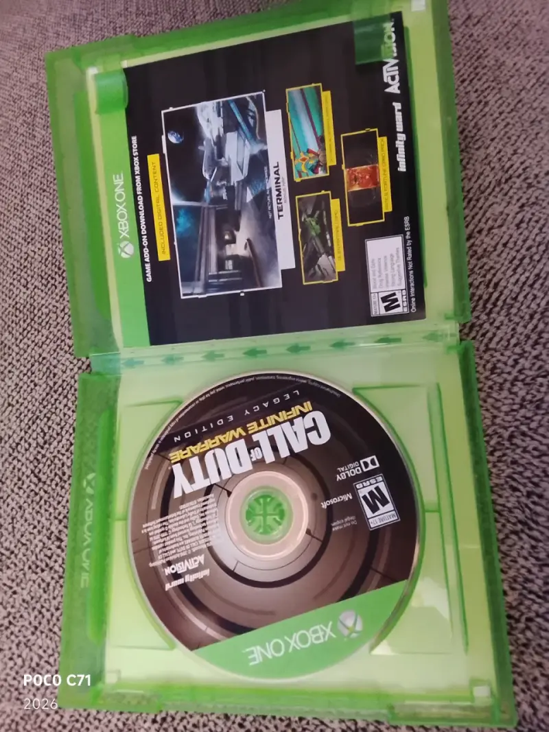 Call of Duty Infinite Warfare Legacy Edition Xbox One - 2