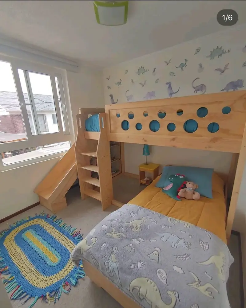 Cama alta de madera para niños con escalera - 4