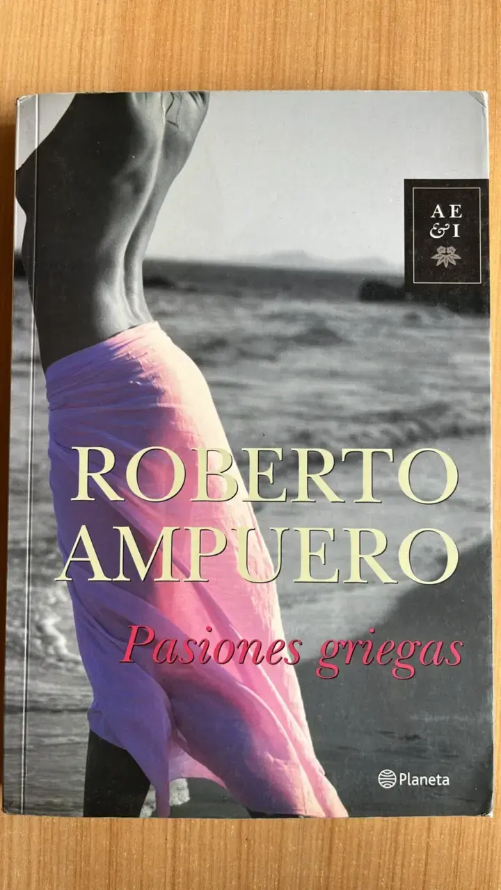 Libro 'Pasiones Griegas' de Roberto Ampuero - 1