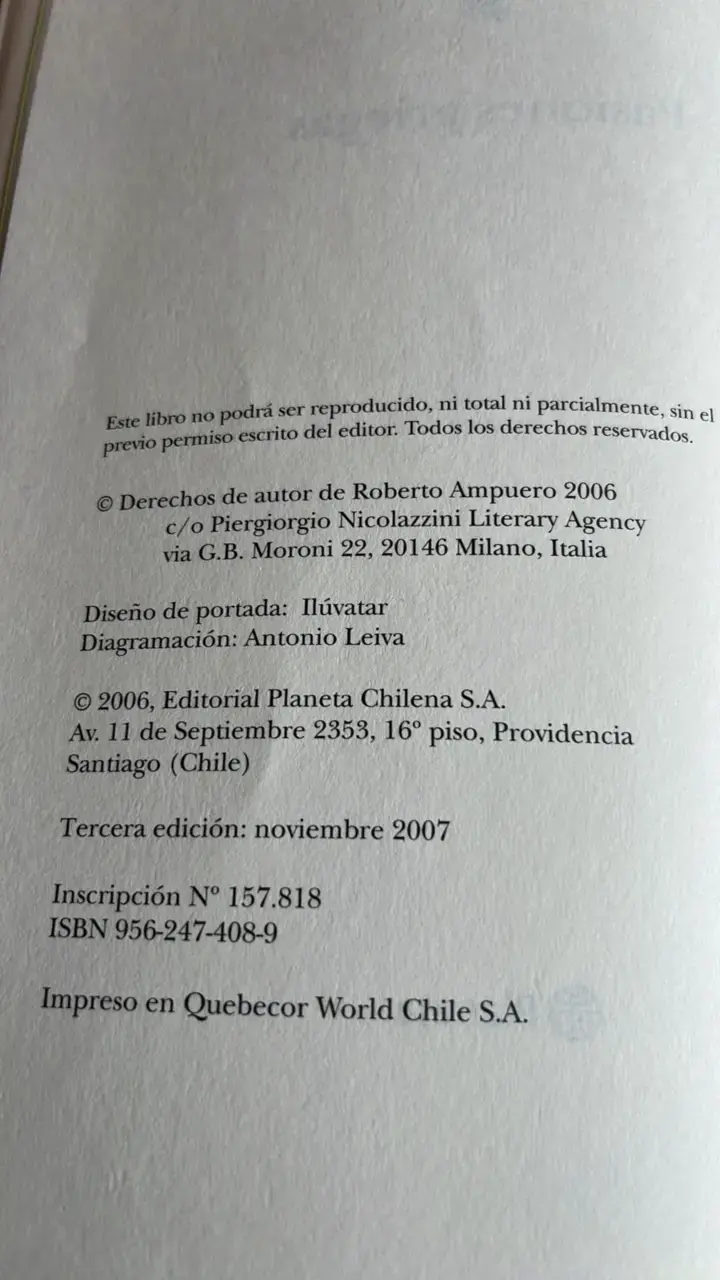 Libro 'Pasiones Griegas' de Roberto Ampuero - 3