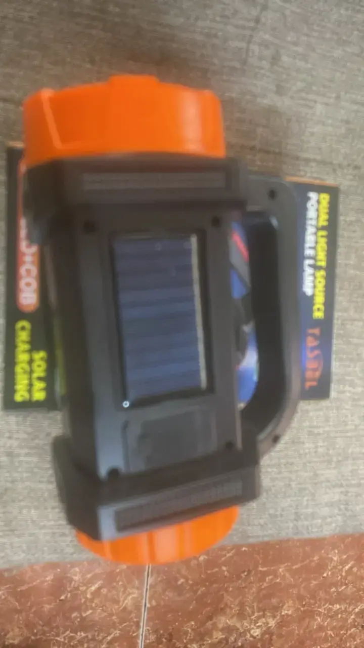 Linterna LED recargable solar 3W - 3