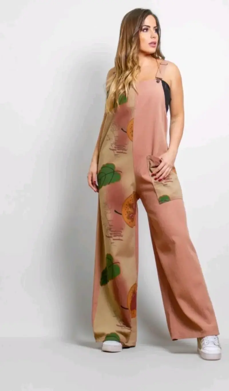 Enterito de mujer con diseño floral bohemio