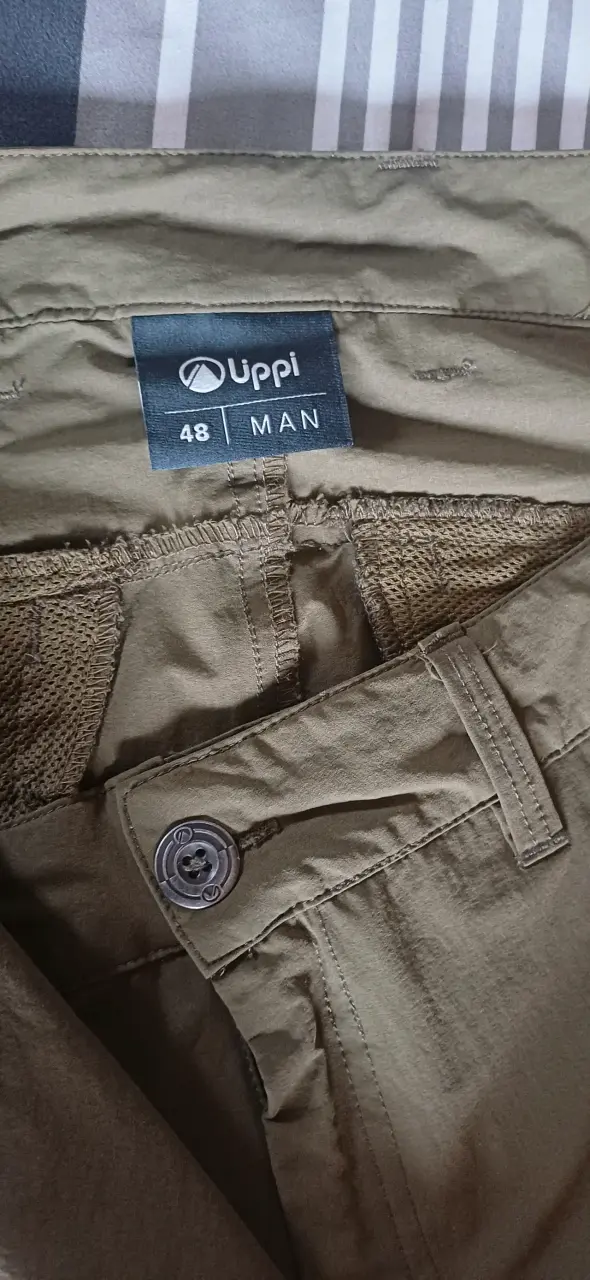 Pantalones outdoor verde oliva con bolsillos lippi - 4