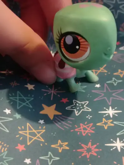 Figura de juguete Littlest Pet Shop colorida - miniatura 4