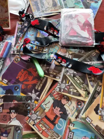 Set de accesorios y cartas de anime Naruto - miniatura 2